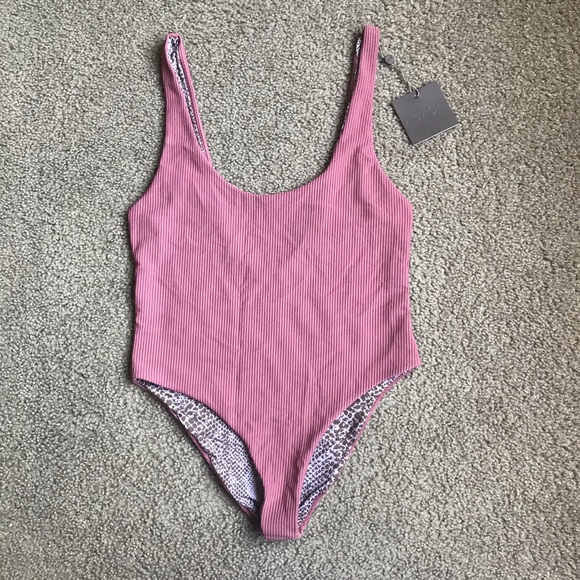 RARE Acacia Palm Springs One Piece Sz M NWT - Picture 3 of 12